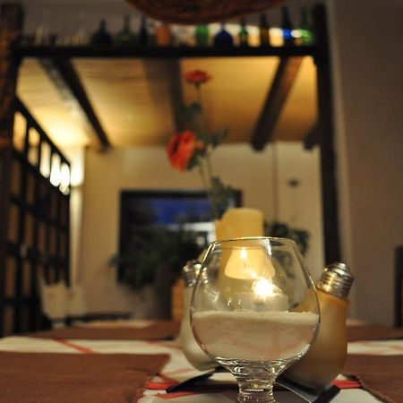 Bistro-Pension La Teleferic Sinaia Esterno foto